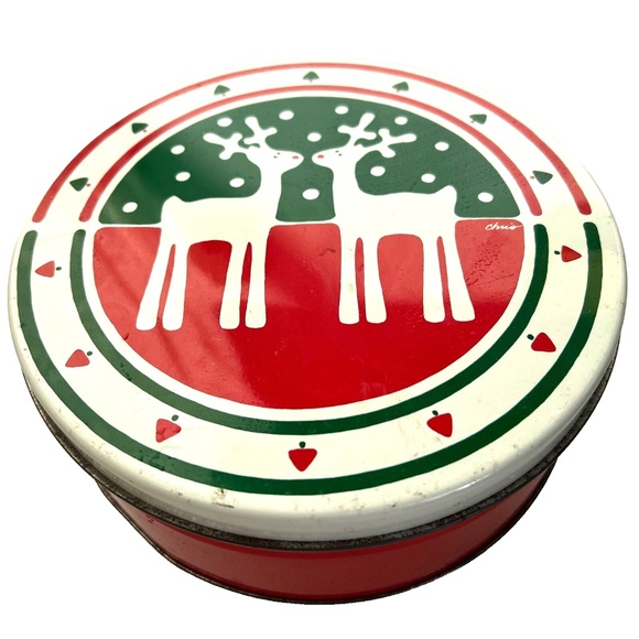 2 Vintage Christmas Cookie Tins Round Reindeer Wreath Red Green Cream 2 3/4 Tall - Picture 3 of 11
